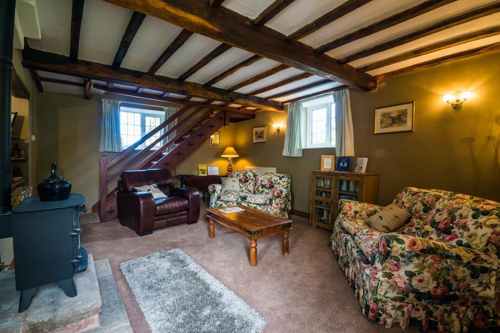 Hills Farm Bed & Breakfast Leominster Eksteriør bilde
