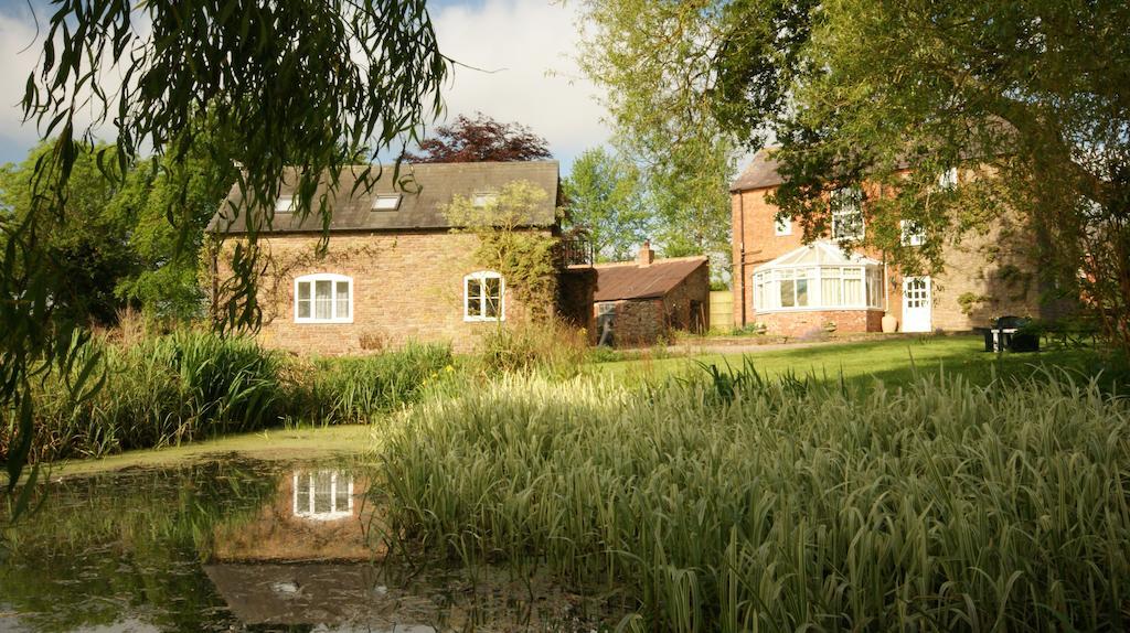 Hills Farm Bed & Breakfast Leominster Eksteriør bilde