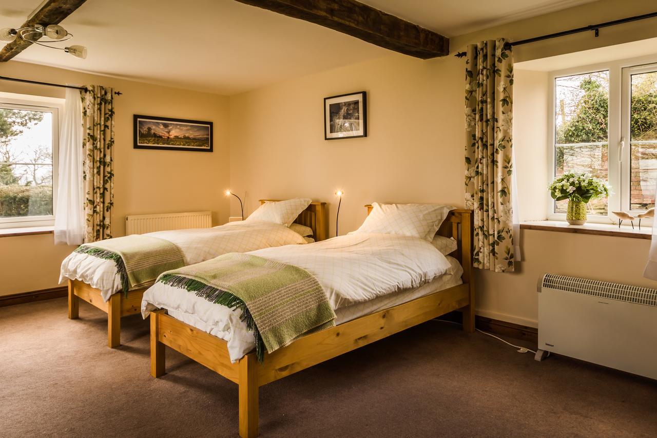 Hills Farm Bed & Breakfast Leominster Eksteriør bilde